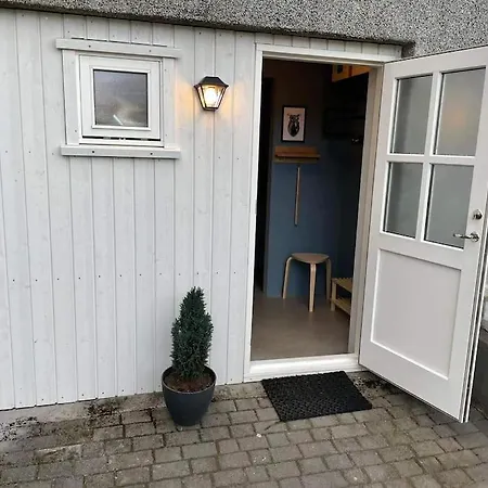 Cosy Tinyhouse Reykjavik Centrum Exterior photo
